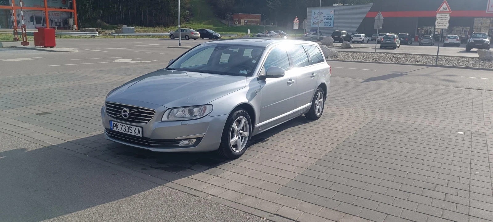 Volvo V70 2.0 181кс, снимка 1