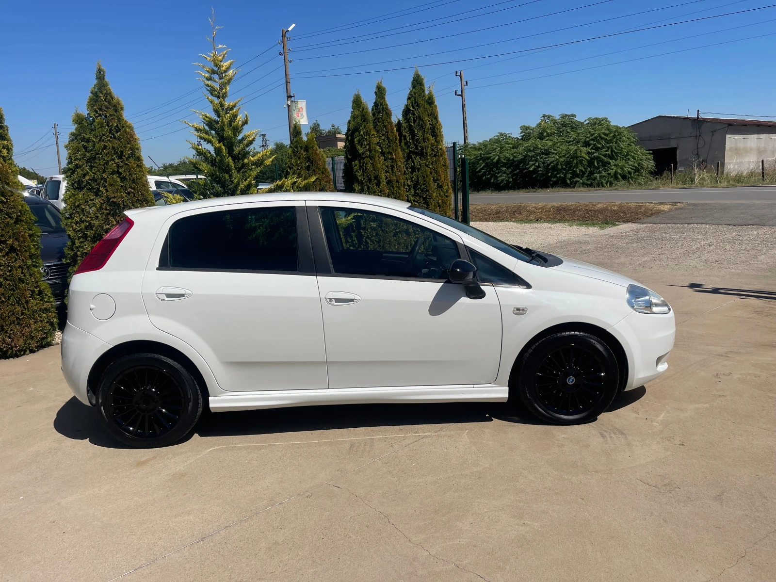 Fiat Punto 1.4 6скорости - изображение 6