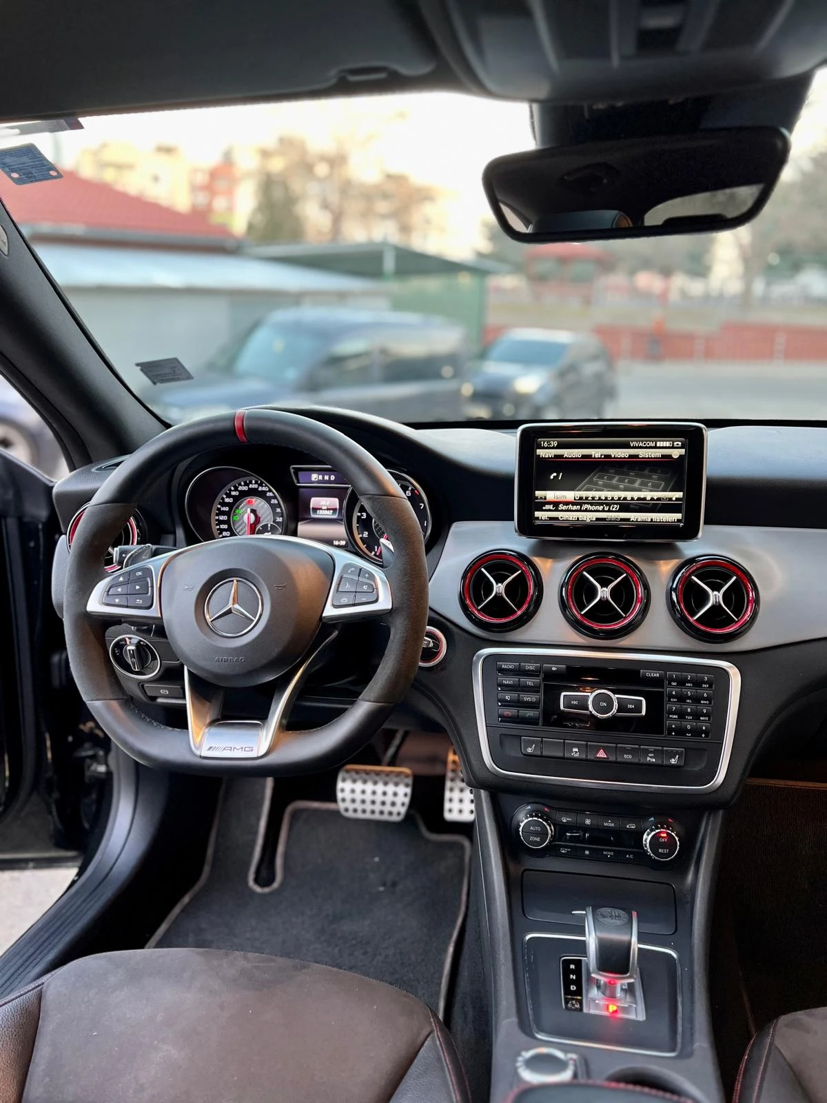 Mercedes-Benz CLA 45 AMG CLA 45 AMG 4MAT?C Edition1 HarmanKardon&Logic7 - изображение 8