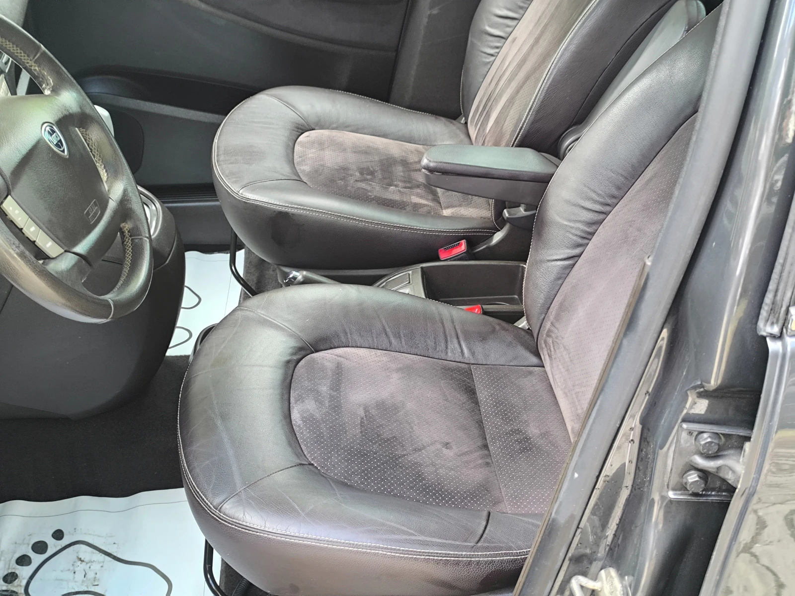 Lancia Musa 1.4 АВТОМАТИК - изображение 9