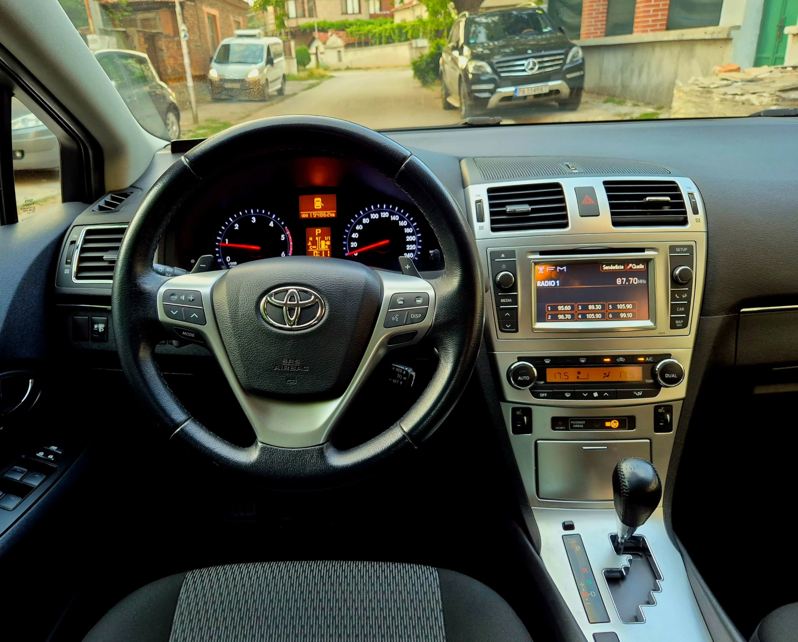 Toyota Avensis 2.2d-EDITION-FACELIFT-avtomat- navi-veriga-japan  - изображение 2