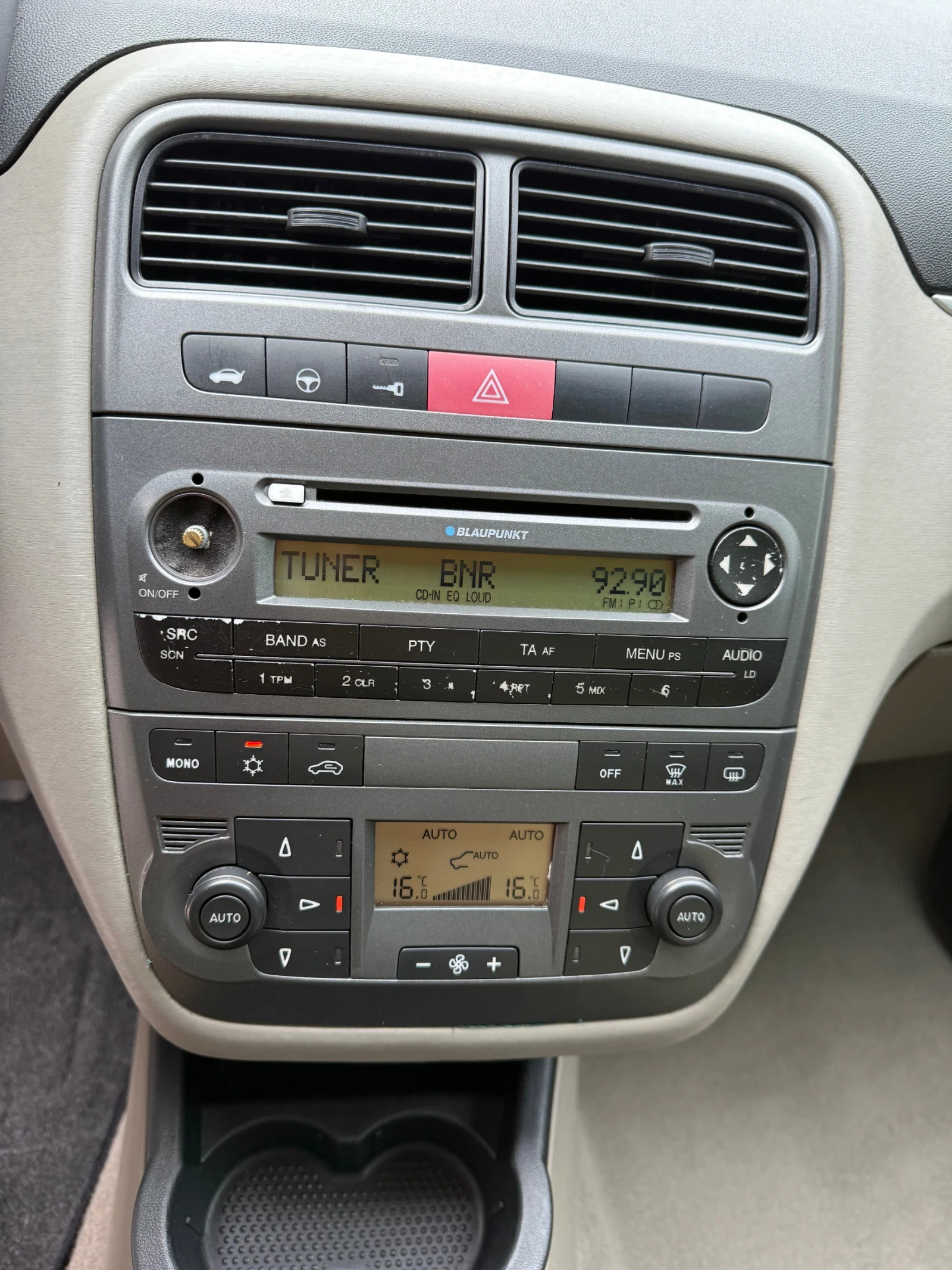 Fiat Punto 1.3 multijet Grande Punto    | Mobile.bg   12