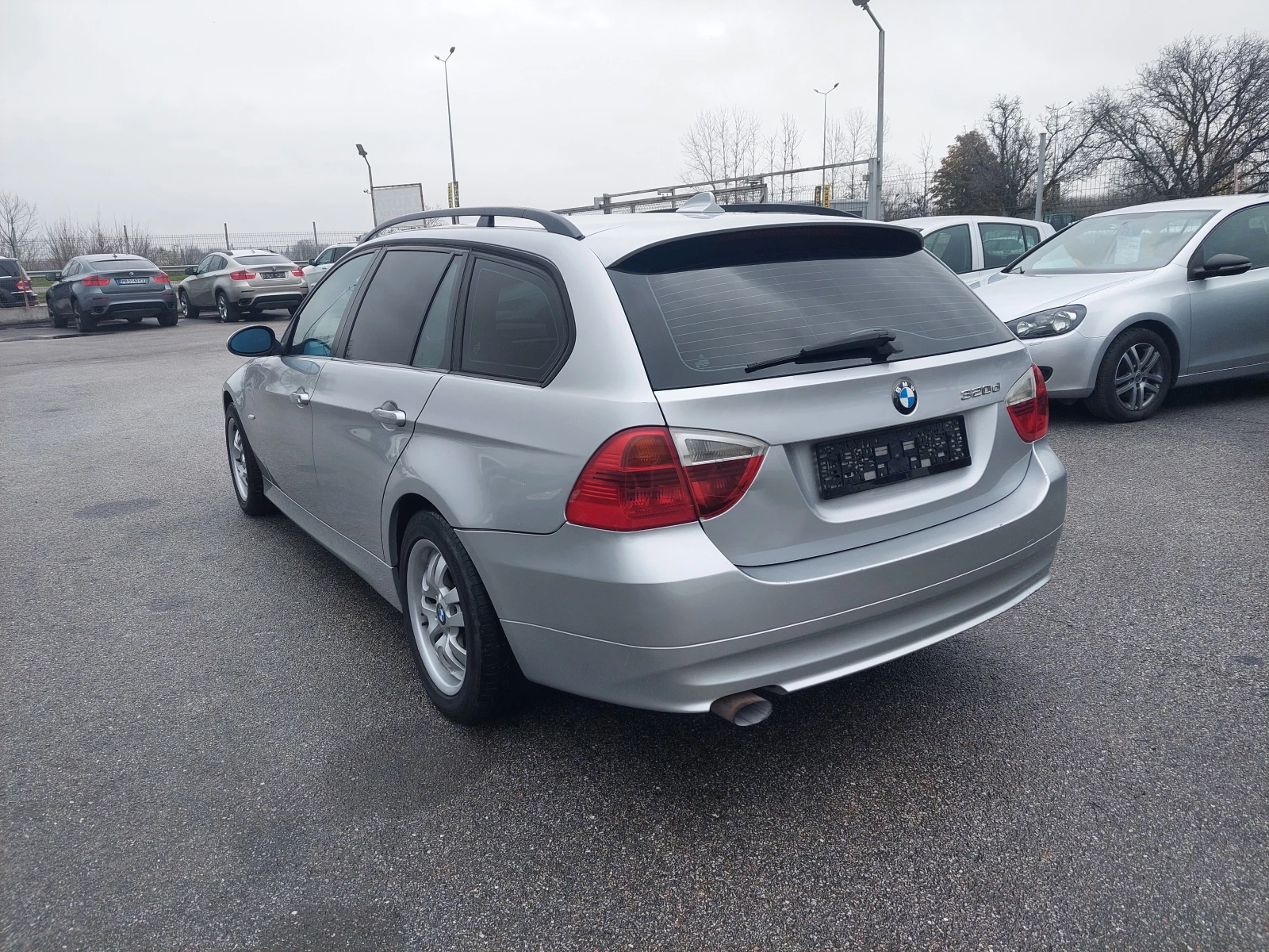 BMW 320 2.0D АВТОМАТИК - изображение 4