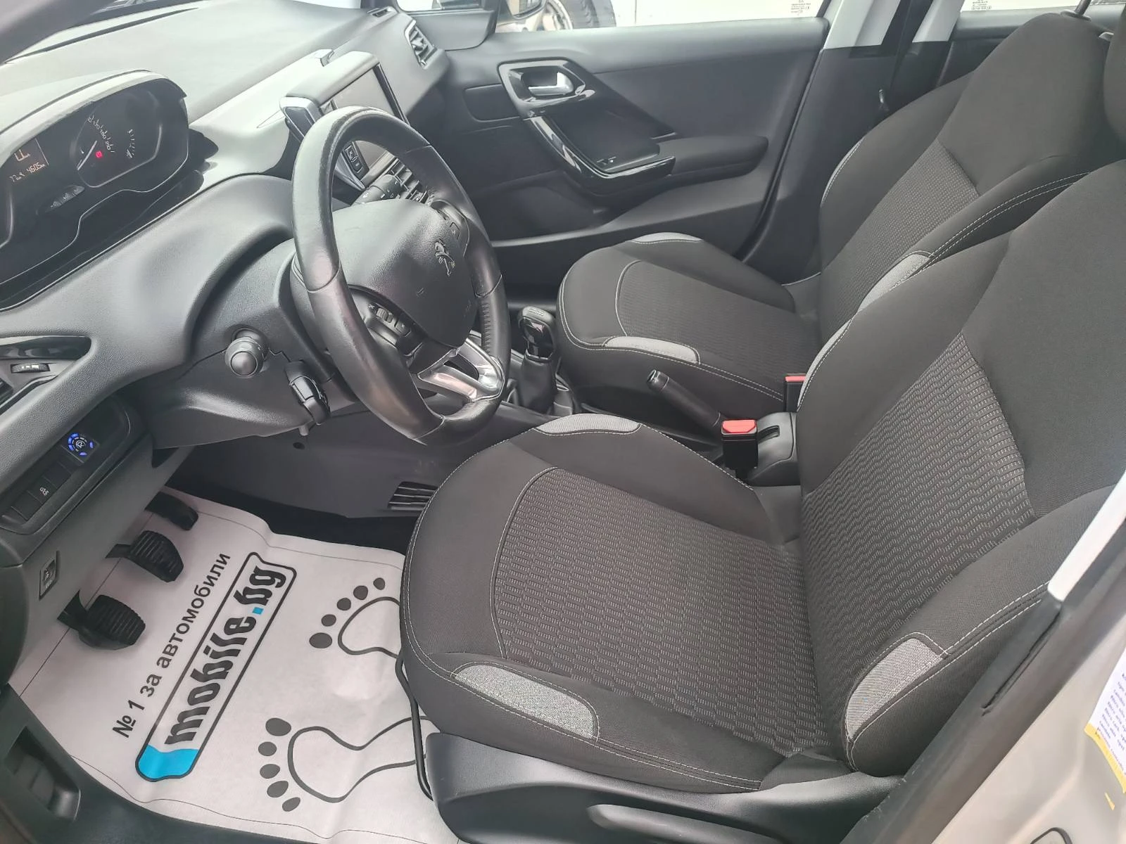 Peugeot 208 1.2 PureTech | Mobile.bg � ����������� 8