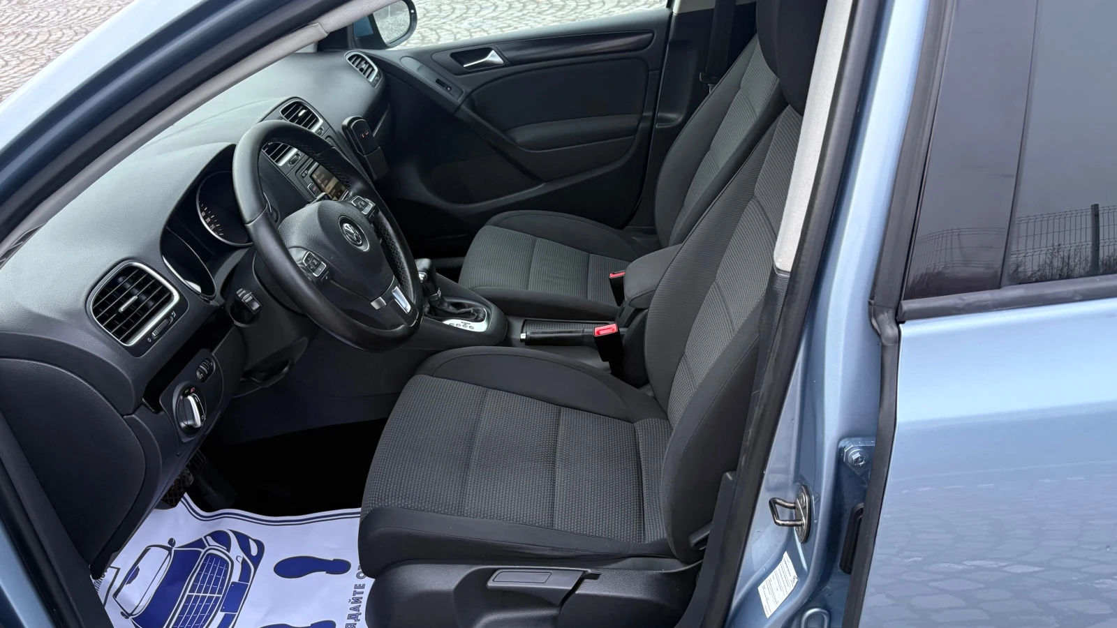 VW Golf 1.4i NAVI - изображение 9