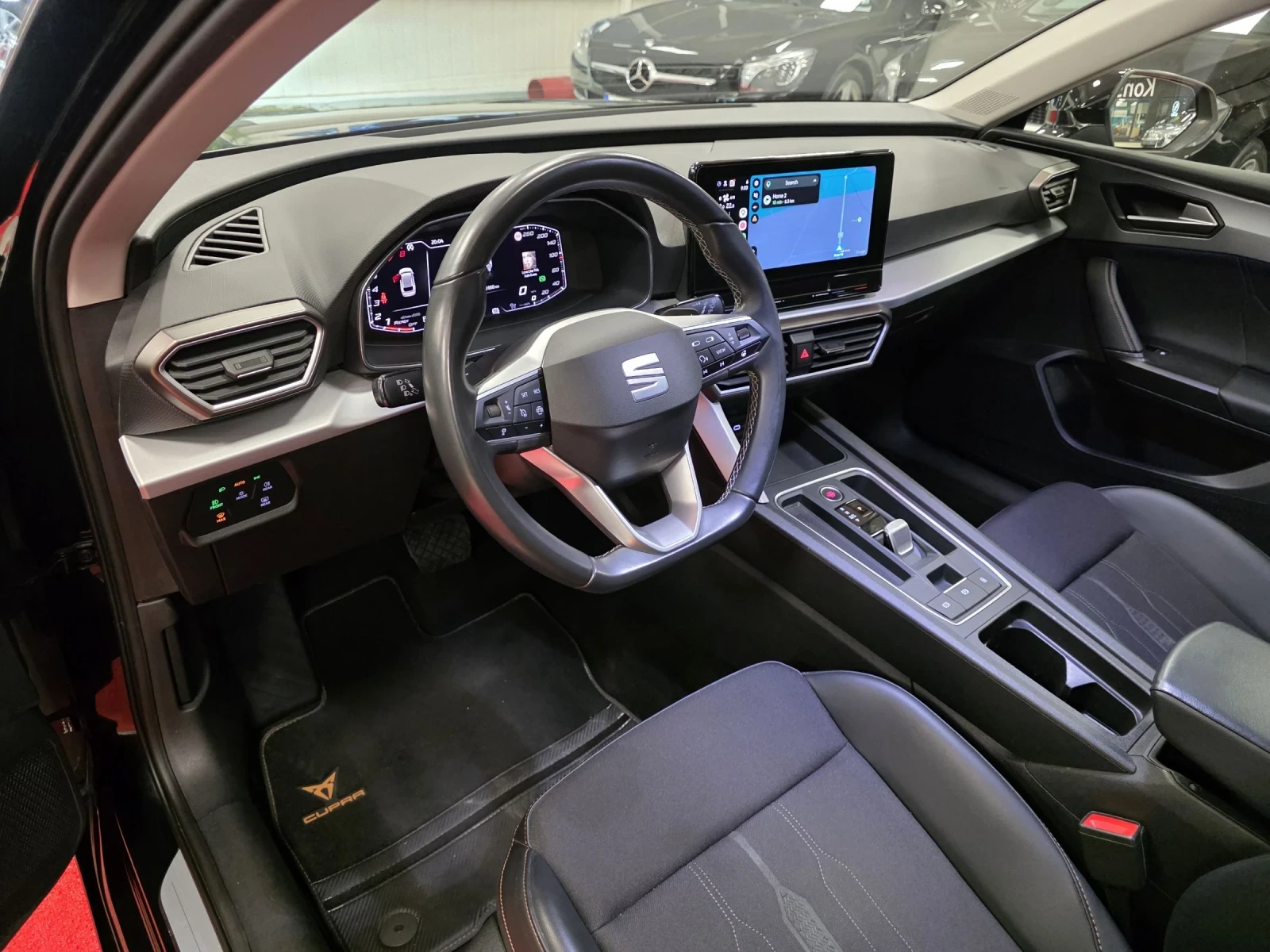 Seat Leon 1.5 eTSI Hybrid | DSG7 | Cupra , снимка 9 - Автомобили и джипове - 53826527