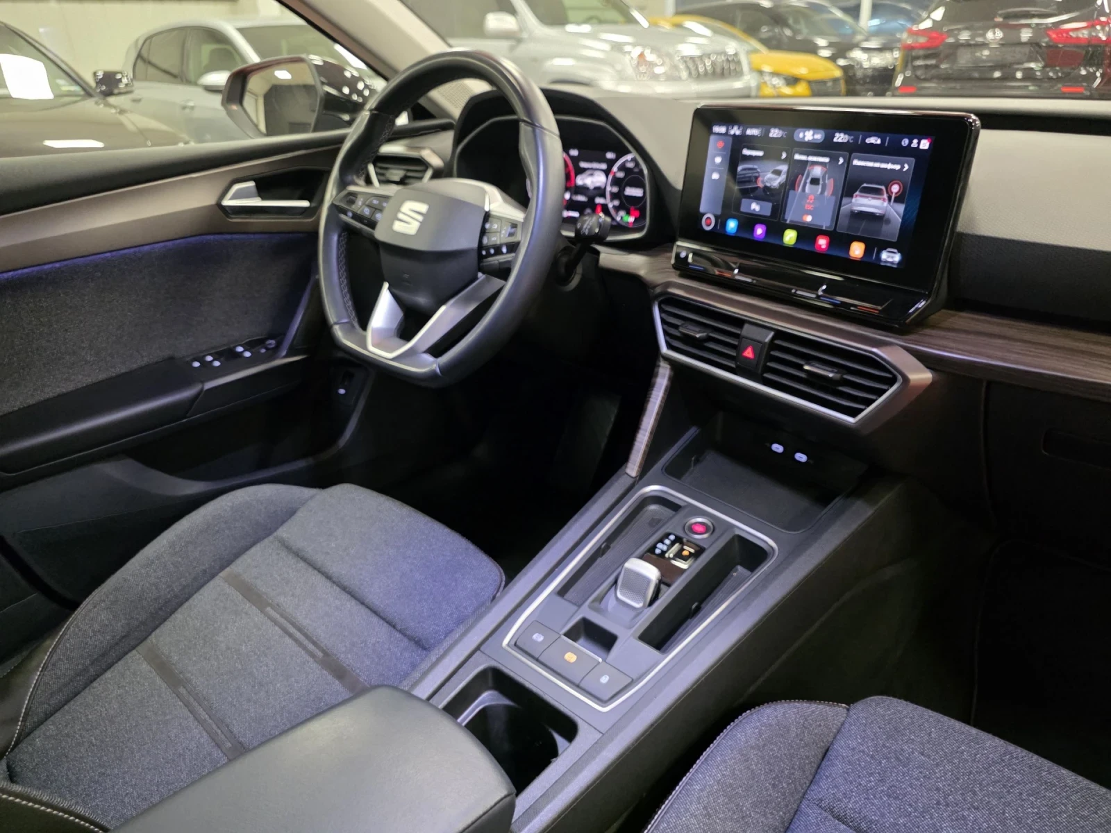 Seat Leon Xcellance | 1.5 eTSI Hybrid | DSG7 | FULL, снимка 10 - Автомобили и джипове - 53826527