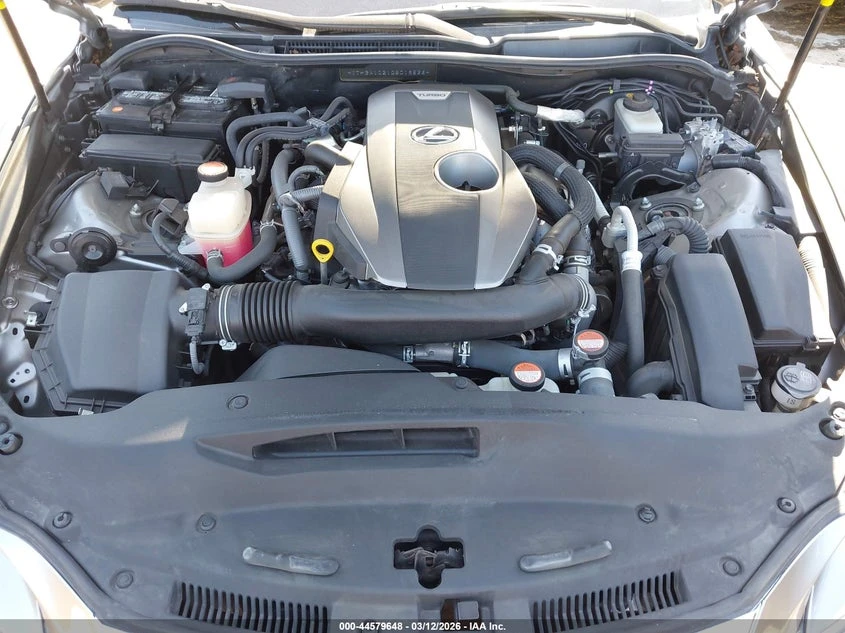 Lexus IS 200 2.0l T, снимка 10 - Автомобили и джипове - 53935107