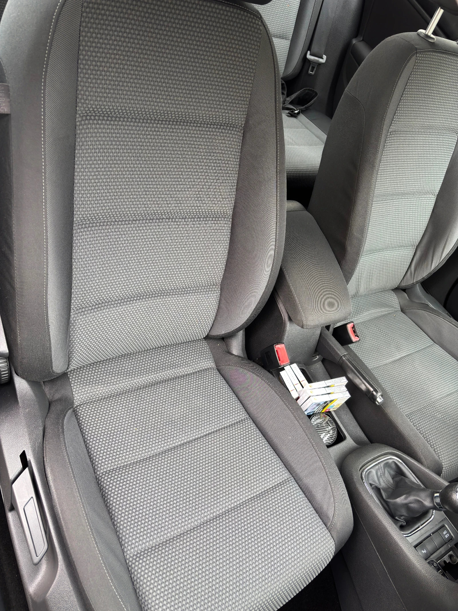 VW Golf, снимка 8 - Автомобили и джипове - 54019793