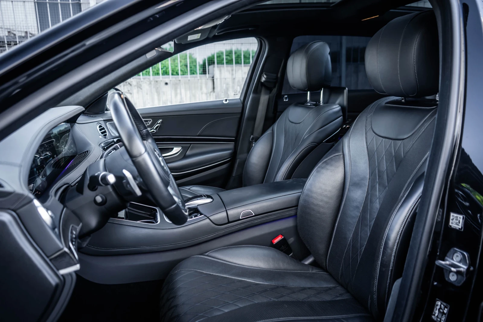 Maybach S 560 S560 4MATIC, снимка 11 - Автомобили и джипове - 54416511