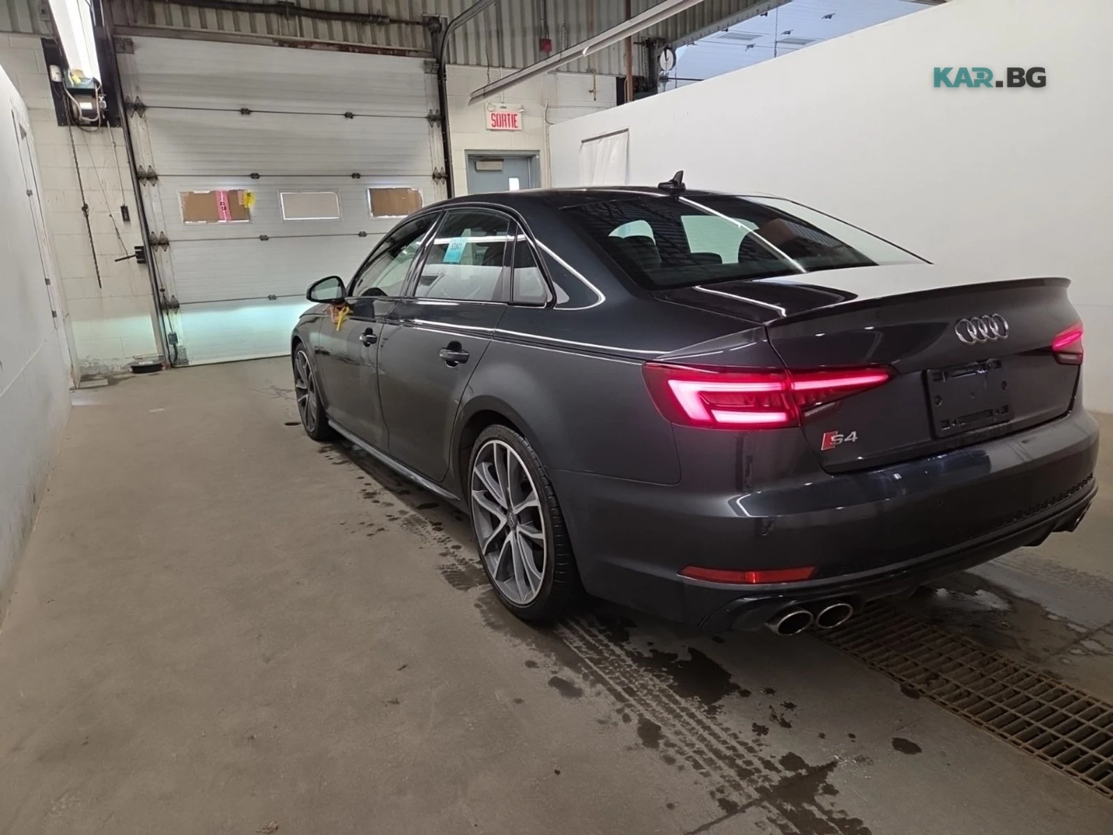 Audi S4 АВТОКРЕДИТ ЦЕНА ДО БЪЛГАРИЯ, снимка 6 - Автомобили и джипове - 54779339