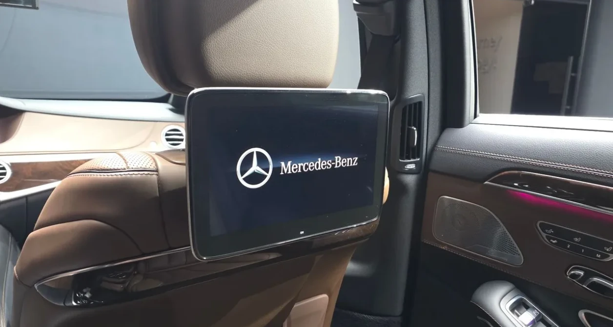 Mercedes-Benz S 560 2019* ОБДУХ* МАСАЖ* 360* HUD* , снимка 13 - Автомобили и джипове - 55565266