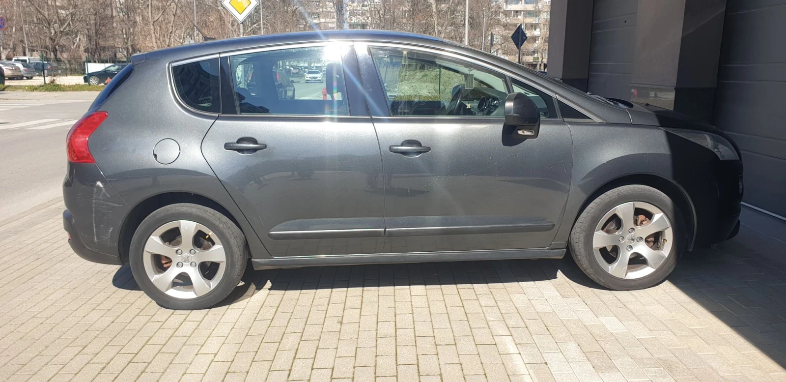 Peugeot 3008 Дизел, климатроник, снимка 7 - Автомобили и джипове - 55594420