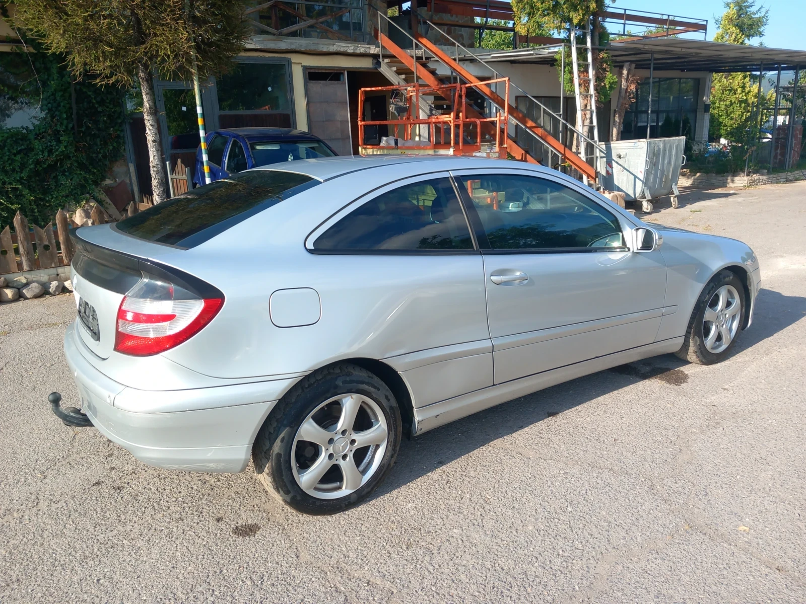 Mercedes-Benz C 180 6 скорости , снимка 3 - Автомобили и джипове - 55621849