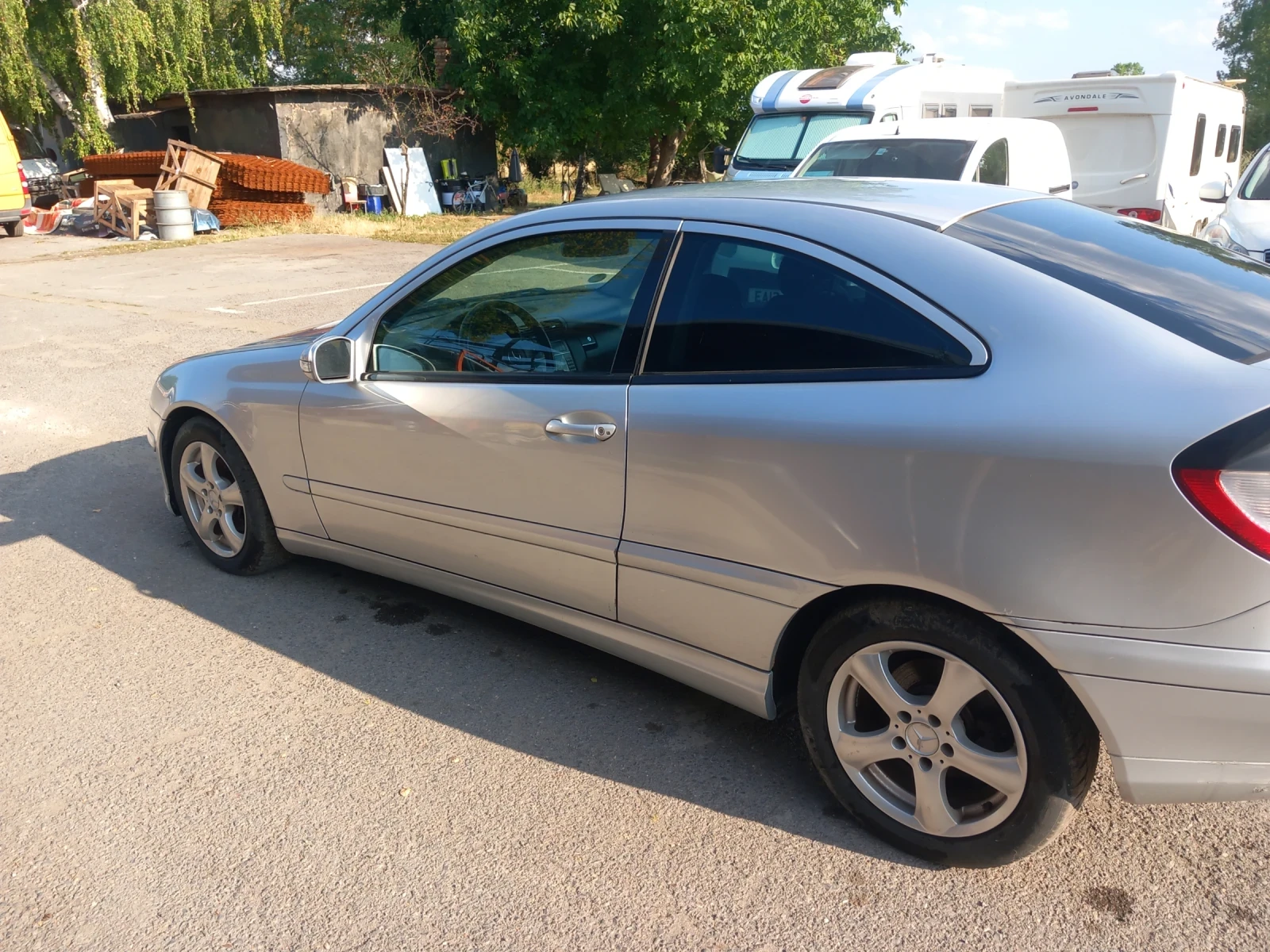 Mercedes-Benz C 180 6 скорости 