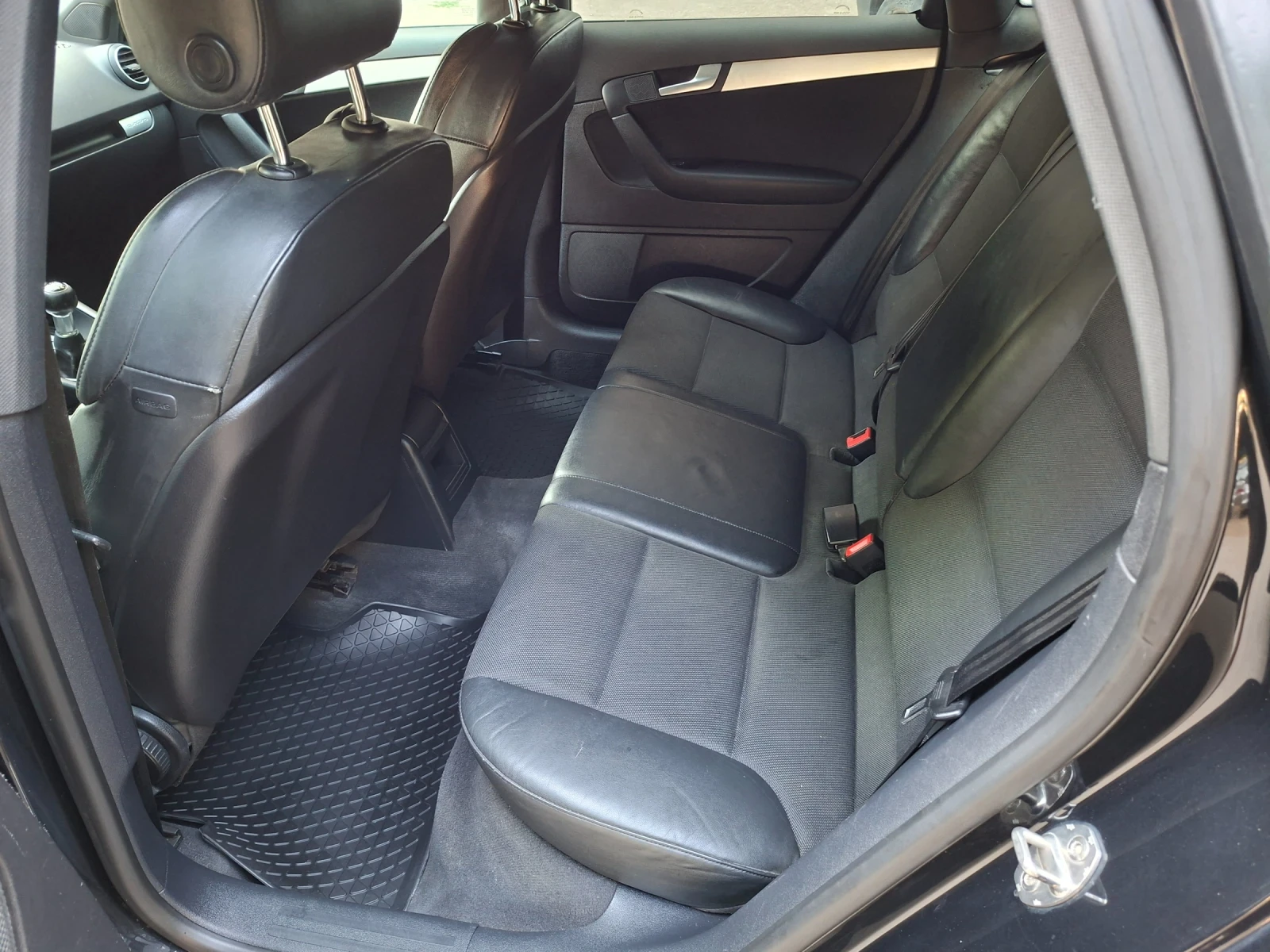 Audi A3 TDI/QUATTRO/S-LINE , снимка 11 - Автомобили и джипове - 55774541