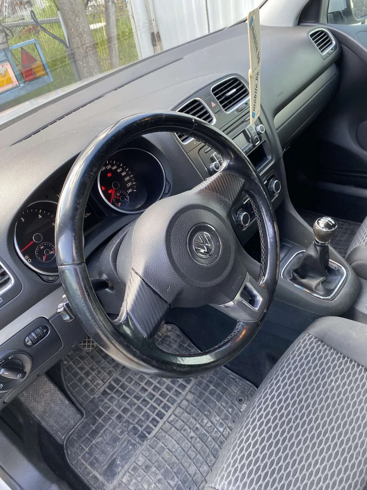 VW Golf, снимка 4 - Автомобили и джипове - 55875715