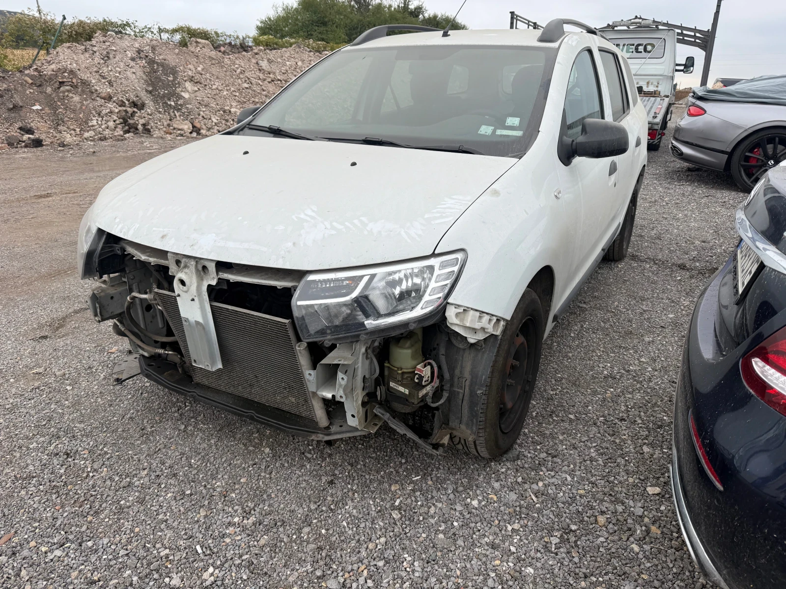 Dacia Logan MCV БЕНЗИН+ ГАЗ, снимка 2 - Автомобили и джипове - 56224607
