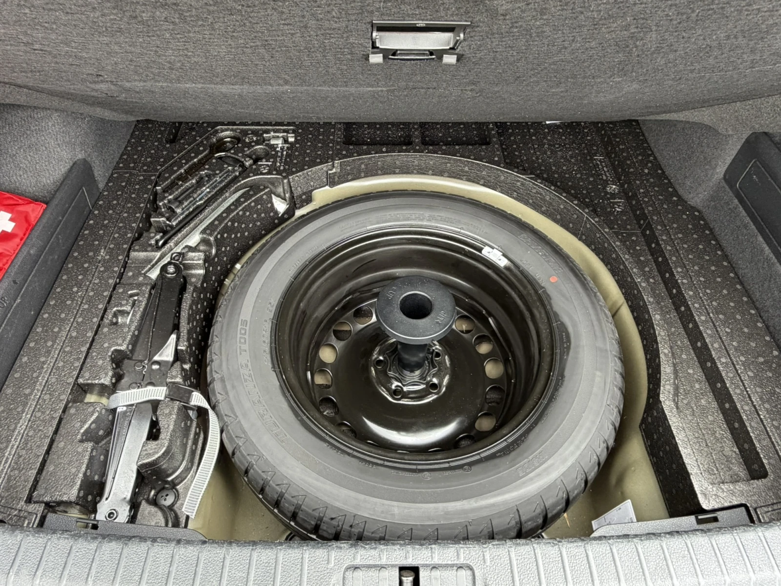 VW Passat Business, снимка 15 - Автомобили и джипове - 56370474