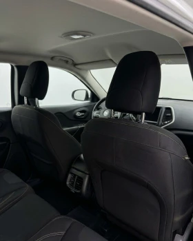 Jeep Cherokee 2.2 TDI 4x4, снимка 6