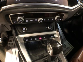 Audi Q3 * quattro Premium * CARFAX * ЦЕНА ДО БГ, снимка 13