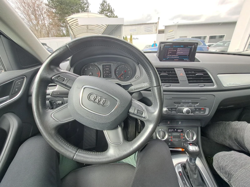 Audi Q3, снимка 6 - Автомобили и джипове - 49424796