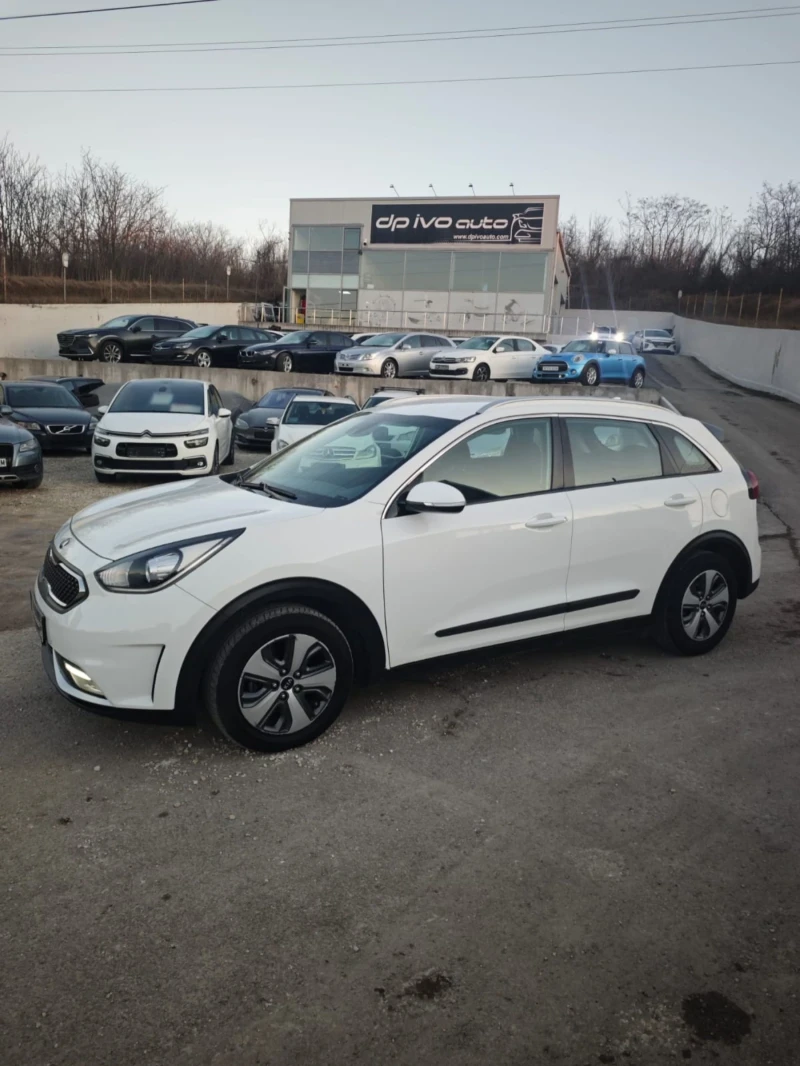 Kia Niro ХИБРИД* * * ГАРАНЦИЯ 3 МЕСЕЦА* * * КАМЕРА* НАВИ* , снимка 17 - Автомобили и джипове - 49504219