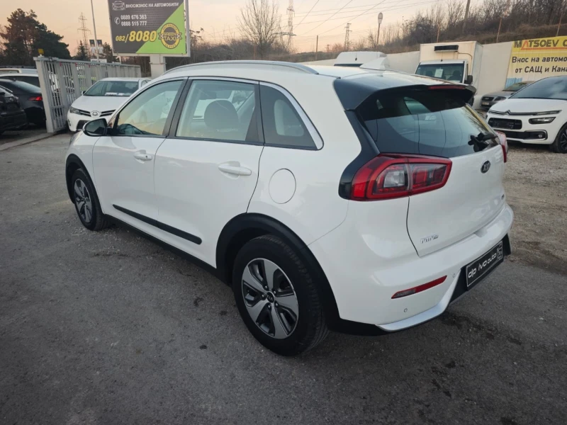 Kia Niro ХИБРИД* * * ГАРАНЦИЯ 3 МЕСЕЦА* * * КАМЕРА* НАВИ* , снимка 3 - Автомобили и джипове - 49504219