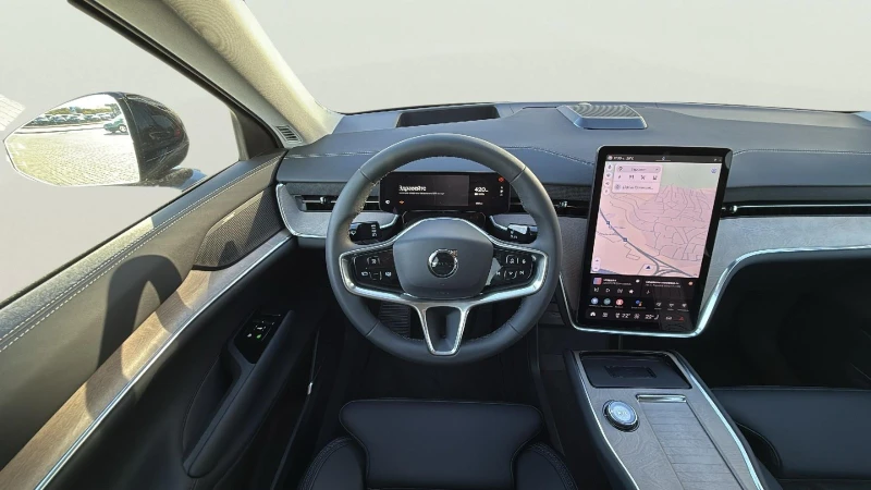 Volvo EX90 Електрически, снимка 10 - Автомобили и джипове - 51884626