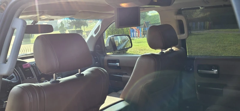 Toyota Sequoia platinum, снимка 7 - Автомобили и джипове - 52842622