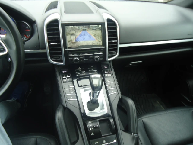 Porsche Cayenne PLATINUM EDITION, снимка 12 - Автомобили и джипове - 47469533