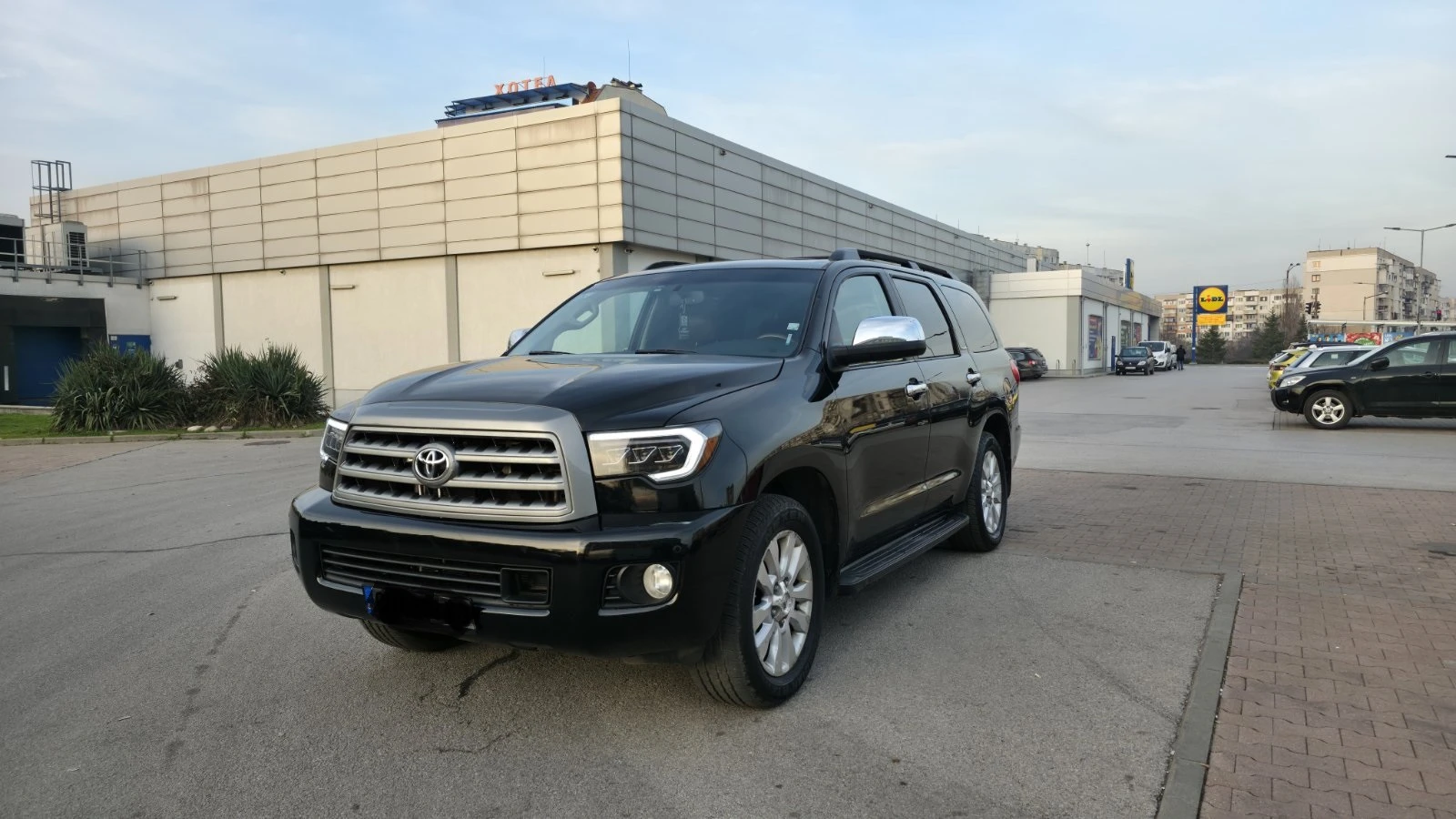 Toyota Sequoia platinum, снимка 1
