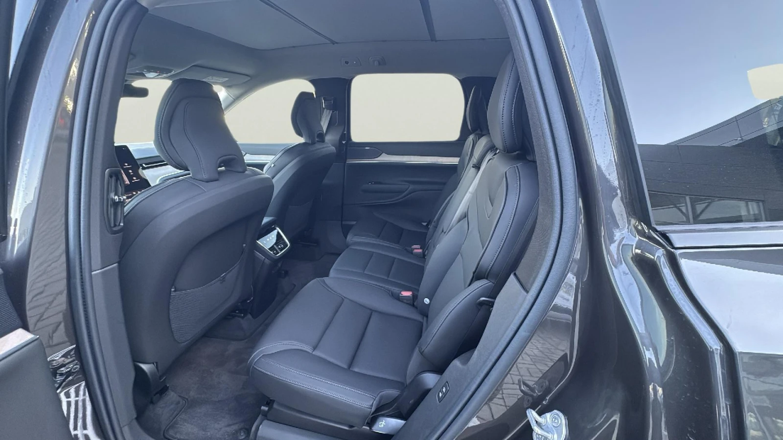 Volvo EX90  | Mobile.bg   14