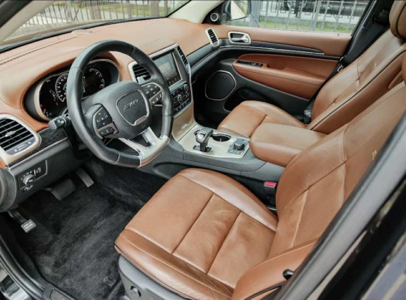 Jeep Grand cherokee SUMMIT  - изображение 8