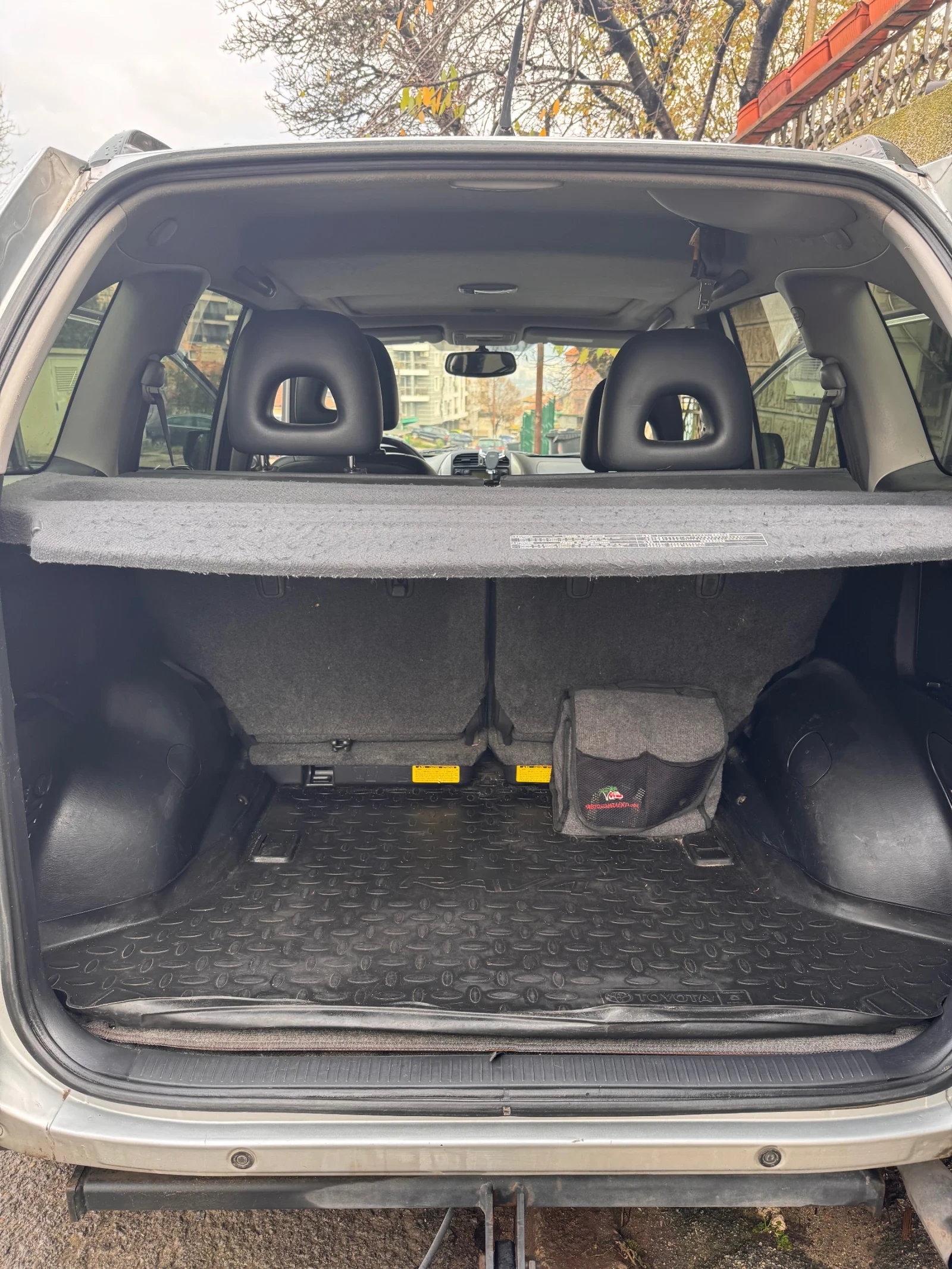 Toyota Rav4  - изображение 8