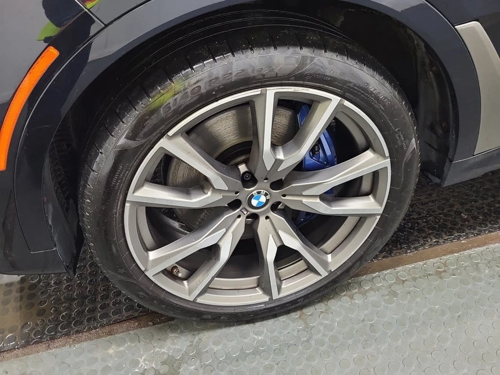 BMW X7 M50I | DISTONIC | PANO | 360 | ОБДУХВАНЕ  - изображение 9