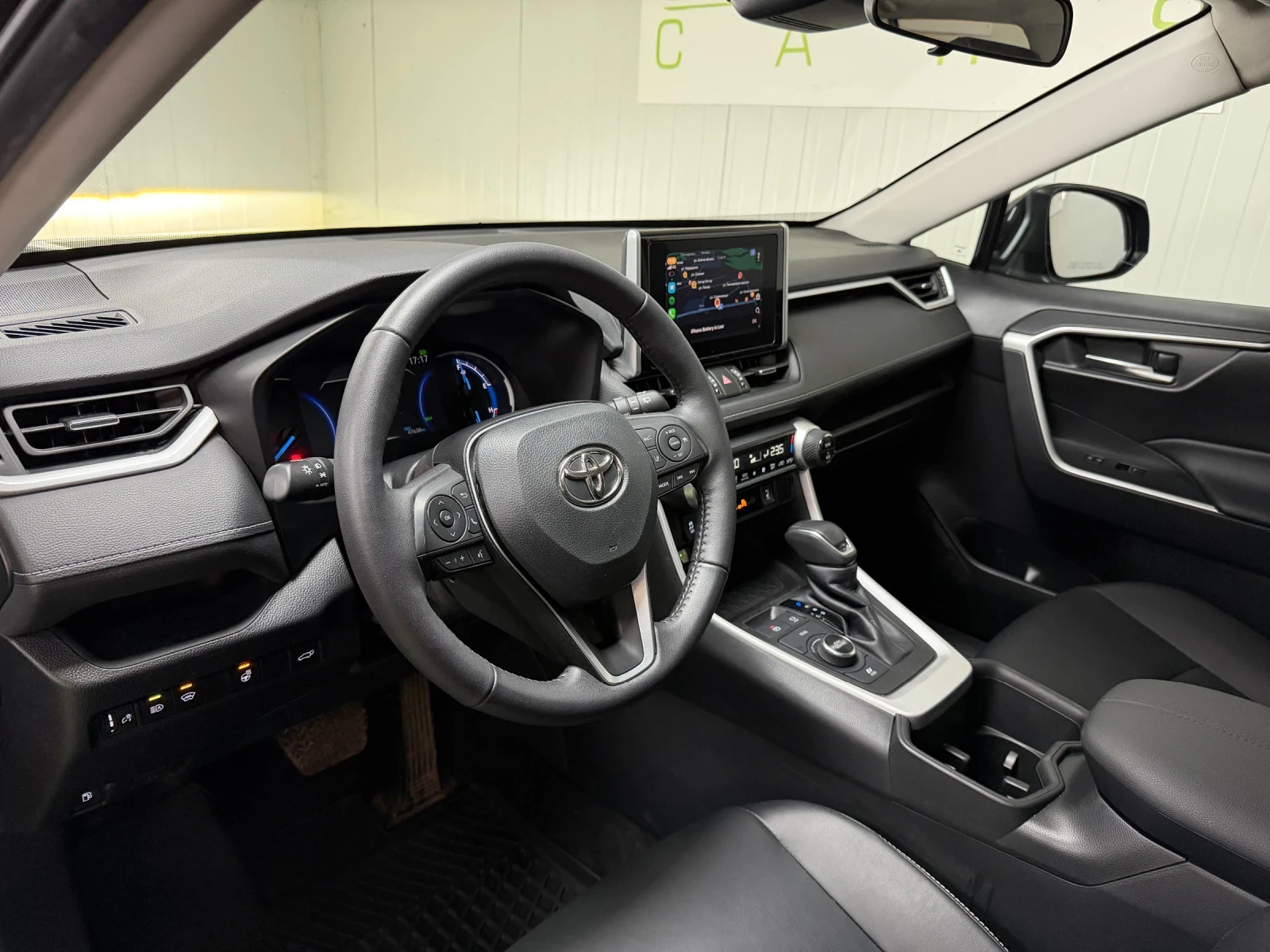 Toyota Rav4 AWD * 47 600km* XLE PREMIUM  - изображение 8