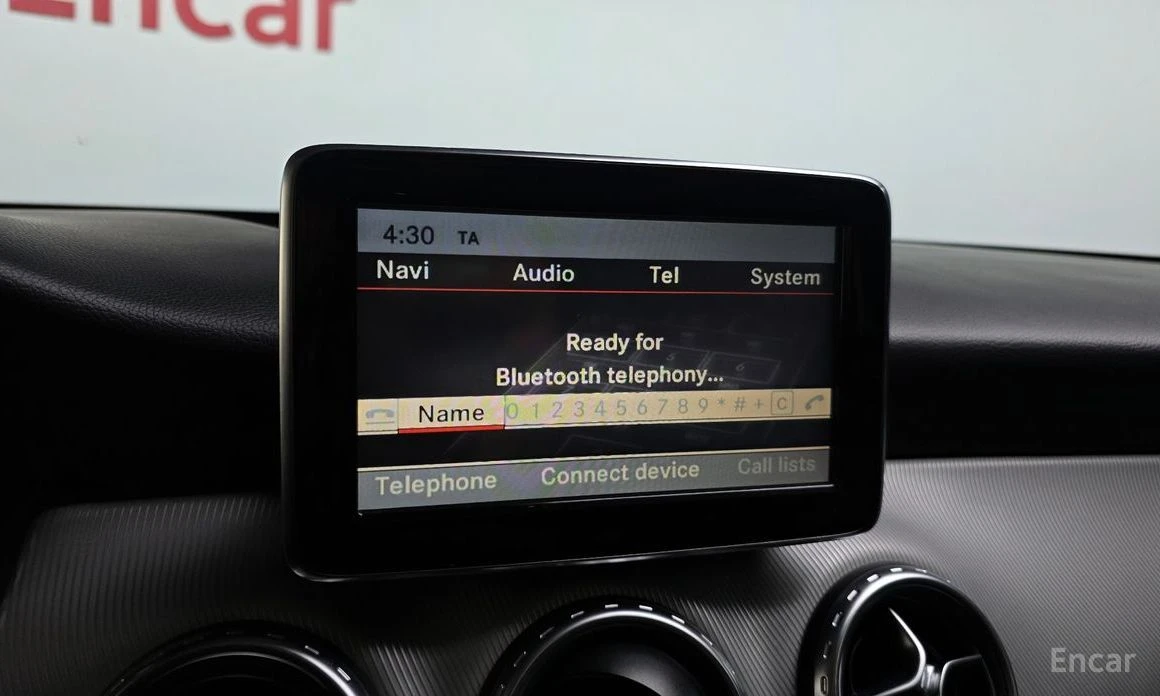 Mercedes-Benz GLA 200 * 4MATIC* КОЖА* ПОДГРЕВ* ШИБИДАХ* КРАЙНА ЦЕНА* , снимка 13 - Автомобили и джипове - 54129625