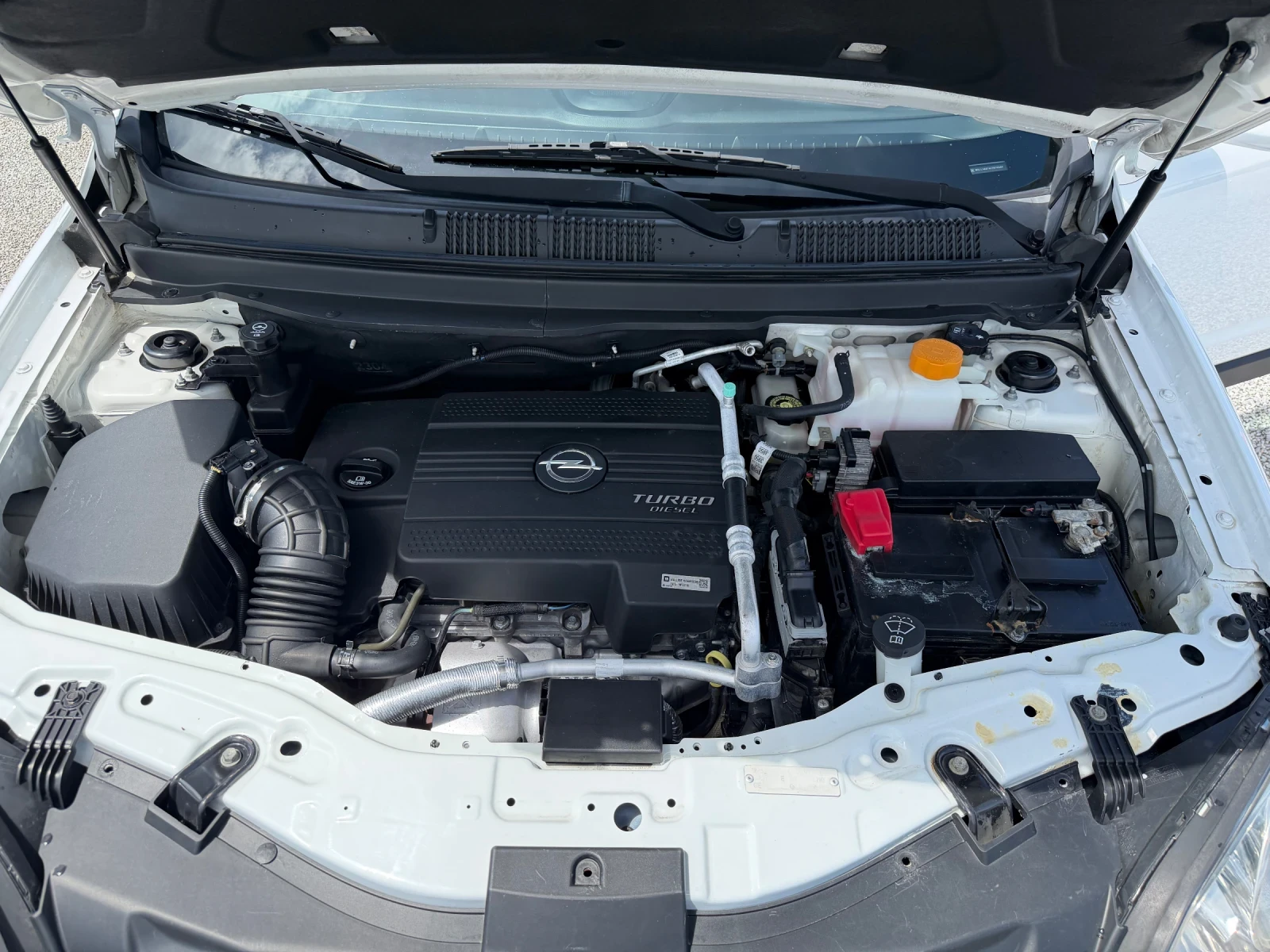 Opel Antara 2.2cdti 163k.c, снимка 15 - Автомобили и джипове - 54790693