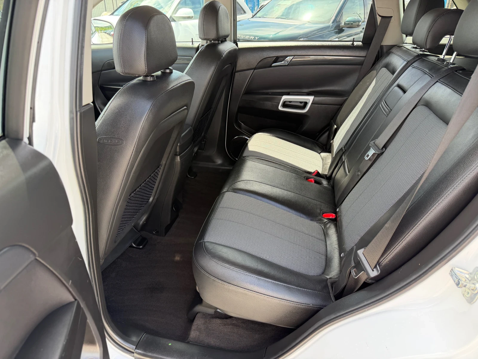 Opel Antara 2.2cdti 163k.c, снимка 13 - Автомобили и джипове - 54790693