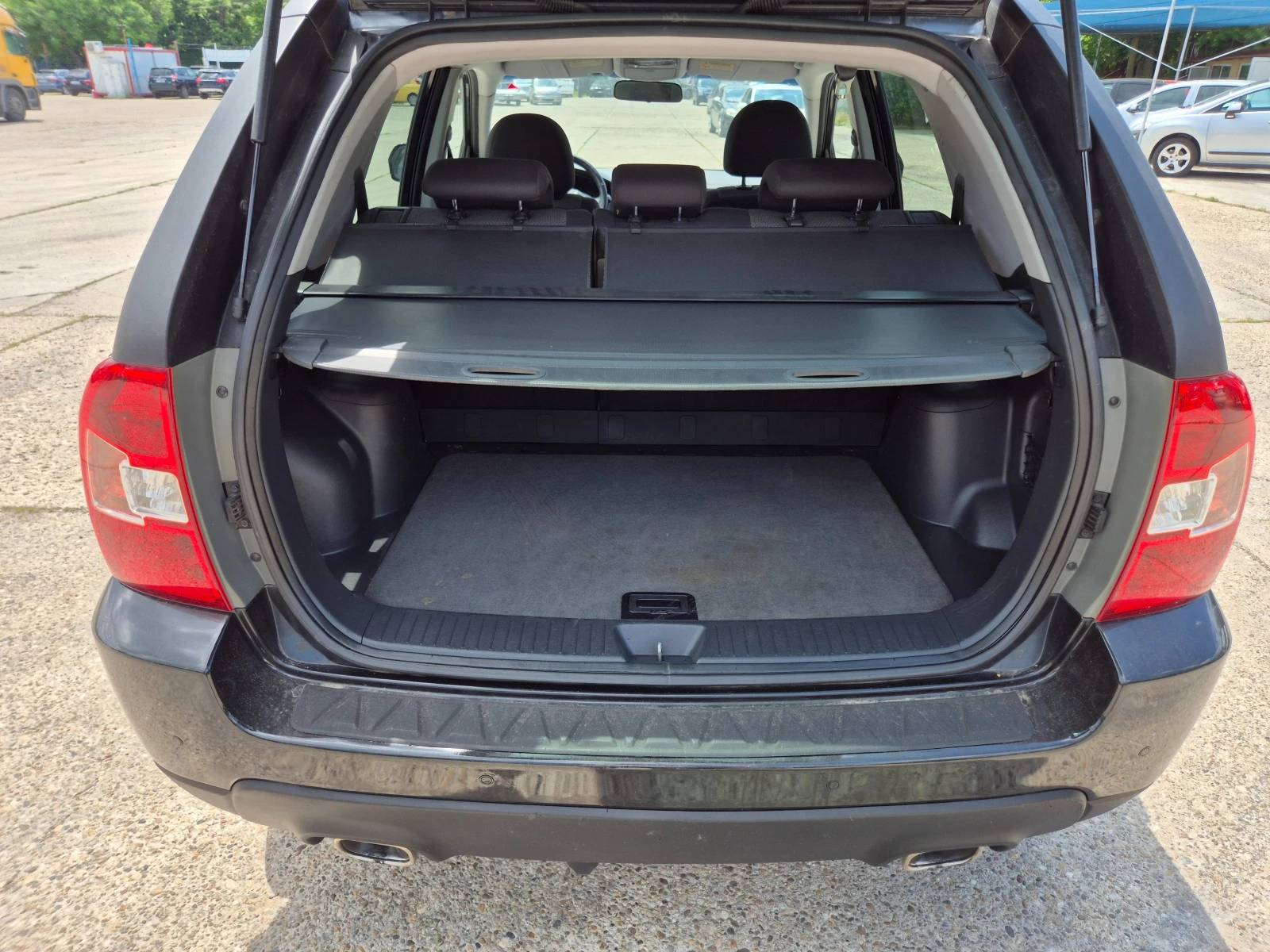Kia Sportage 2.0i-ГАЗ-Италия, снимка 9 - Автомобили и джипове - 54823955