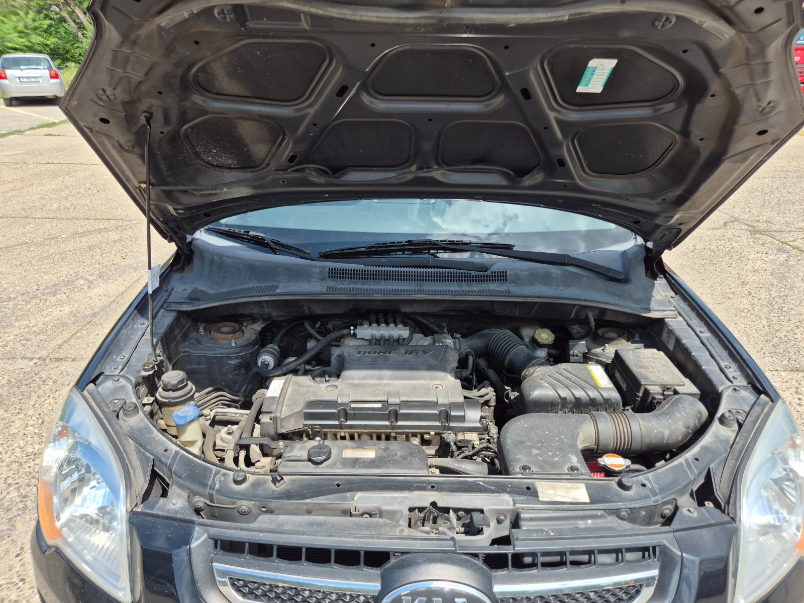 Kia Sportage 2.0i-ГАЗ-Италия, снимка 13 - Автомобили и джипове - 54823955