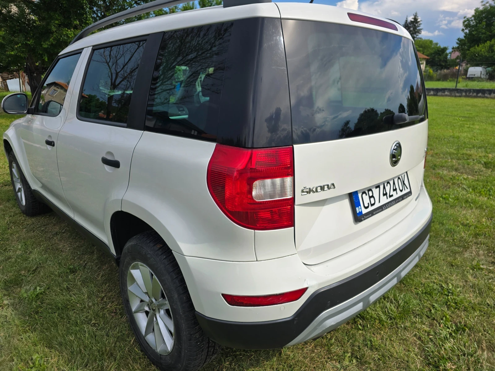 Skoda Yeti, снимка 2 - Автомобили и джипове - 54856360
