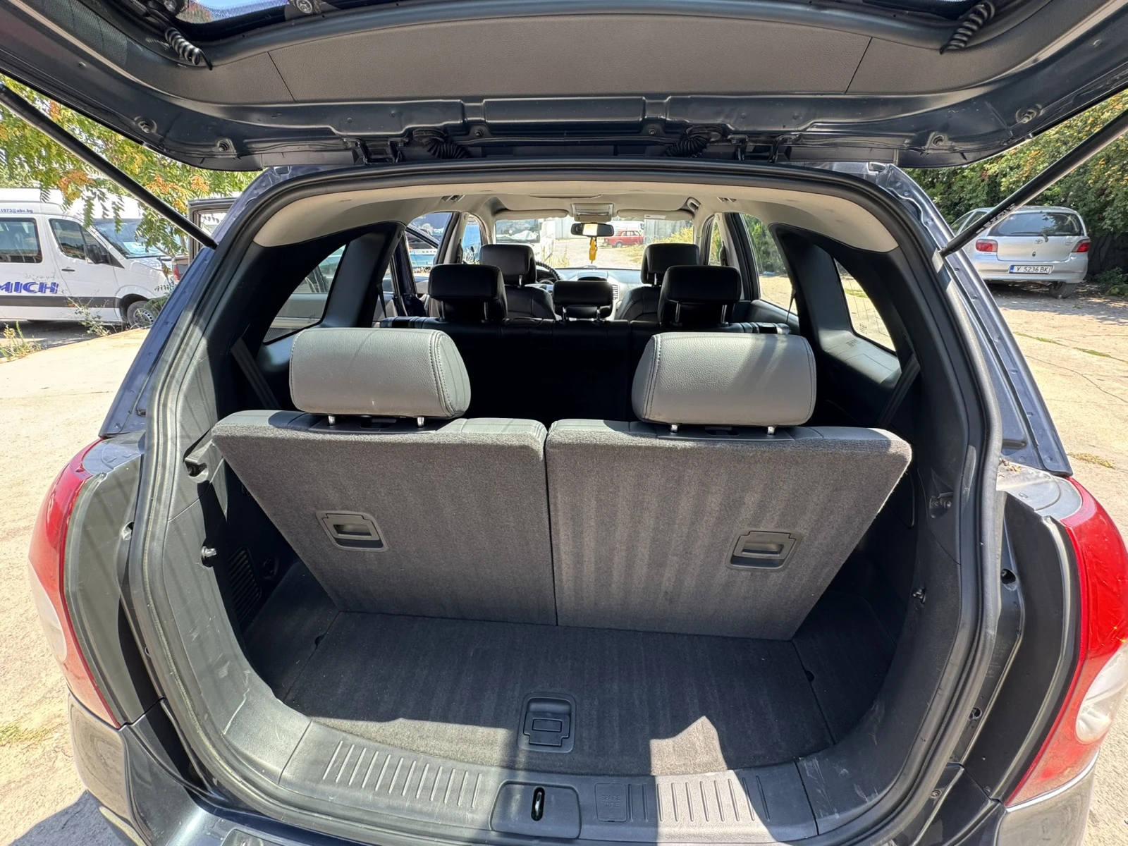Chevrolet Captiva 2.0 D ПЪРВИ СОБСТВЕНИК 7м, снимка 14 - Автомобили и джипове - 55542967