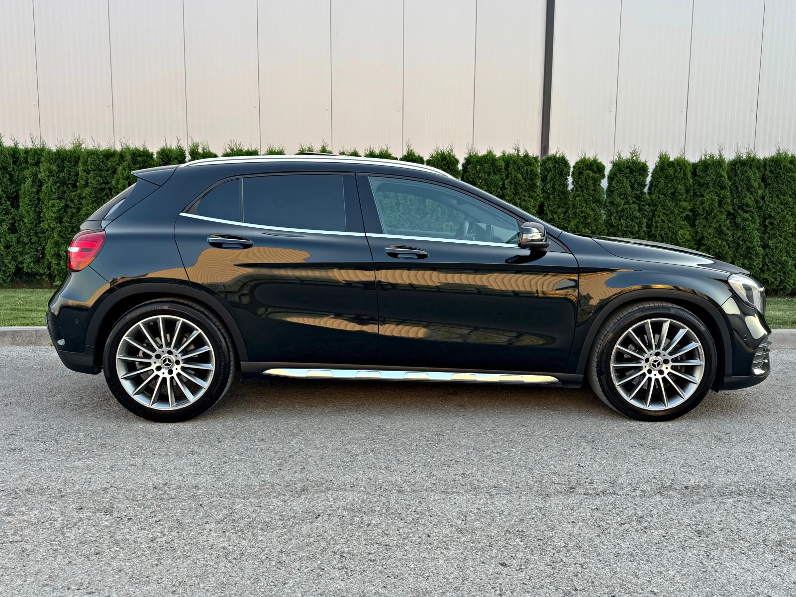 Mercedes-Benz GLA 220 CDI 4Matic/AMG-line/FULL/ШВЕЙЦАРИЯ!!!, снимка 7 - Автомобили и джипове - 55729318