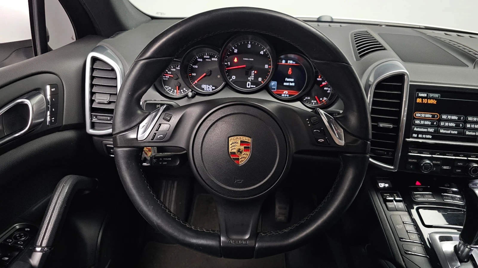 Porsche Cayenne 3.0 DIESEL AWD * ПОДГРЕВИ * ПАНО * КАМЕРА, снимка 10 - Автомобили и джипове - 56119502