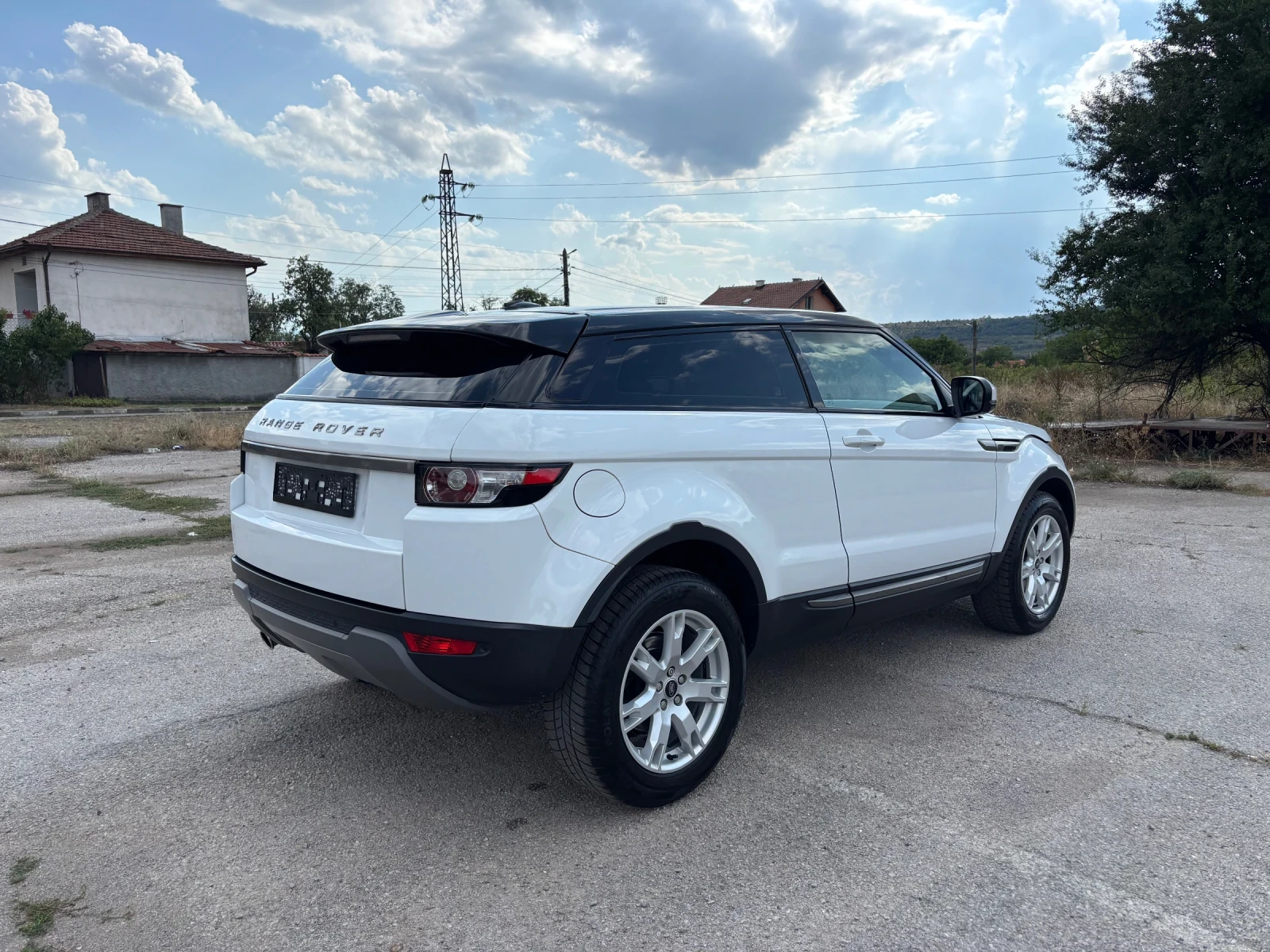 Land Rover Range Rover Evoque 2.2 D 150 /Individual COUPE, снимка 7 - Автомобили и джипове - 56258222
