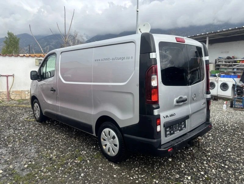 Renault Trafic КЛИМА , снимка 5 - Бусове и автобуси - 51595949