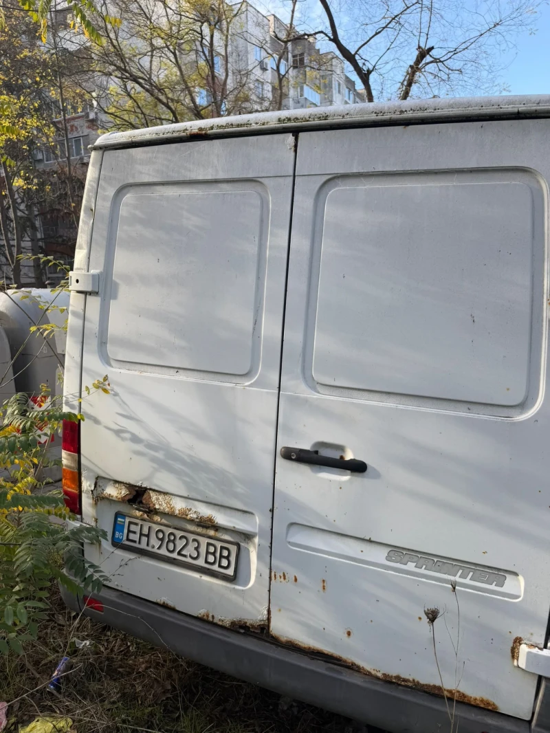 Mercedes-Benz Sprinter 208 D, снимка 4 - Бусове и автобуси - 53278577