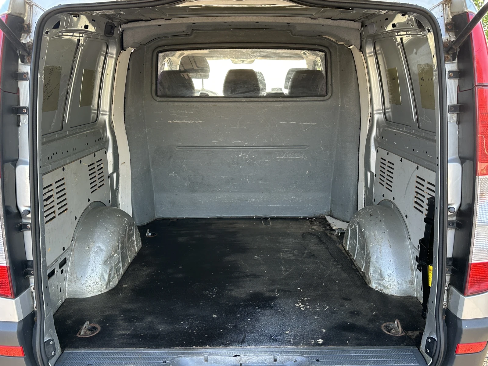 Mercedes-Benz Vito  - изображение 8